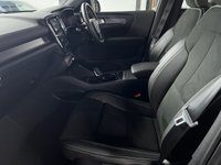 USED 2019 19 VOLVO XC40 2.0 D4 R-Design Pro SUV 5dr Diesel Auto AWD Euro 6 (s/s) (190 ps) AWD + HEATED SEATS