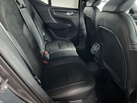 USED 2019 19 VOLVO XC40 2.0 D4 R-Design Pro SUV 5dr Diesel Auto AWD Euro 6 (s/s) (190 ps) AWD + HEATED SEATS