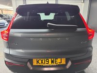 USED 2019 19 VOLVO XC40 2.0 D4 R-Design Pro SUV 5dr Diesel Auto AWD Euro 6 (s/s) (190 ps) AWD + HEATED SEATS