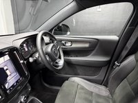 USED 2019 19 VOLVO XC40 2.0 D4 R-Design Pro SUV 5dr Diesel Auto AWD Euro 6 (s/s) (190 ps) AWD + HEATED SEATS