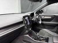 USED 2019 19 VOLVO XC40 2.0 D4 R-Design Pro SUV 5dr Diesel Auto AWD Euro 6 (s/s) (190 ps) AWD + HEATED SEATS