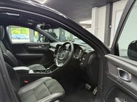 USED 2019 19 VOLVO XC40 2.0 D4 R-Design Pro SUV 5dr Diesel Auto AWD Euro 6 (s/s) (190 ps) AWD + HEATED SEATS
