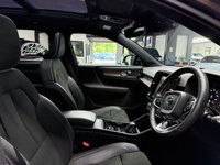USED 2019 19 VOLVO XC40 2.0 D4 R-Design Pro SUV 5dr Diesel Auto AWD Euro 6 (s/s) (190 ps) AWD + HEATED SEATS