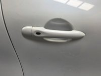 USED 2017 67 RENAULT CAPTUR 1.2 TCe ENERGY Signature X Nav SUV 5dr Petrol Manual Euro 6 (s/s) (120 ps) 