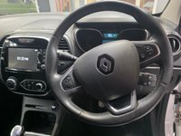 USED 2017 67 RENAULT CAPTUR 1.2 TCe ENERGY Signature X Nav SUV 5dr Petrol Manual Euro 6 (s/s) (120 ps) 