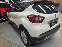USED 2017 67 RENAULT CAPTUR 1.2 TCe ENERGY Signature X Nav SUV 5dr Petrol Manual Euro 6 (s/s) (120 ps) 