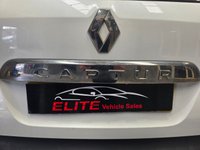 USED 2017 67 RENAULT CAPTUR 1.2 TCe ENERGY Signature X Nav SUV 5dr Petrol Manual Euro 6 (s/s) (120 ps) 