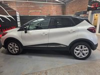 USED 2017 67 RENAULT CAPTUR 1.2 TCe ENERGY Signature X Nav SUV 5dr Petrol Manual Euro 6 (s/s) (120 ps) 