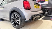 USED 2021 21 MINI HATCH 2.0 Cooper S Sport Steptronic Euro 6 (s/s) 3dr FULLJCWKIT+JCW18S+PANROOF+WOW