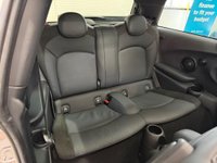 USED 2021 21 MINI HATCH 2.0 Cooper S Sport Steptronic Euro 6 (s/s) 3dr FULLJCWKIT+JCW18S+PANROOF+WOW