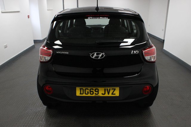 View our HYUNDAI I10