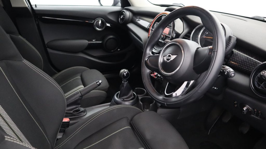 USED 2016 65 MINI HATCH 2.0 Cooper SD Hatchback 5dr Diesel Manual Euro 6 (s/s) (170 ps) 