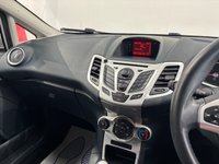 USED 2011 61 FORD FIESTA 1.25 Zetec Hatchback 5dr Petrol Manual (129 g/km, 81 bhp) HEATED FRONT SCREEN