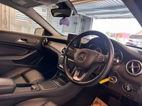 USED 2019 19 MERCEDES-BENZ GLA 1.6 GLA200 SE (Executive) SUV 5dr Petrol 7G-DCT Euro 6 (s/s) (156 ps)+1 FORMER KEEPER+HISTORY+ALLOYS+FULL LEATHER SEATS+PARK CONTROL+DAB+PRIVACY+CLIMATE+CRUISE+MEDIA+BLUETOOTH+USB+AUX+APPS+ 1 FORMER KEEPER+HISTORY+ALLOYS+FULL LEATHER SEATS+PARK CONTROL+DAB+PRIVACY+CLIMATE+CRUISE+MEDIA+BLUETOOTH+USB+AUX+APPS+HPI CLEAR
