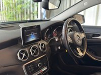 USED 2019 19 MERCEDES-BENZ GLA 1.6 GLA200 SE (Executive) SUV 5dr Petrol 7G-DCT Euro 6 (s/s) (156 ps)+1 FORMER KEEPER+HISTORY+ALLOYS+FULL LEATHER SEATS+PARK CONTROL+DAB+PRIVACY+CLIMATE+CRUISE+MEDIA+BLUETOOTH+USB+AUX+APPS+ 1 FORMER KEEPER+HISTORY+ALLOYS+FULL LEATHER SEATS+PARK CONTROL+DAB+PRIVACY+CLIMATE+CRUISE+MEDIA+BLUETOOTH+USB+AUX+APPS+HPI CLEAR
