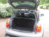 USED 2022 72 MINI HATCH 2.0 Cooper S Classic Hatchback 3dr Petrol Steptronic Euro 6 (s/s) (178 ps) 