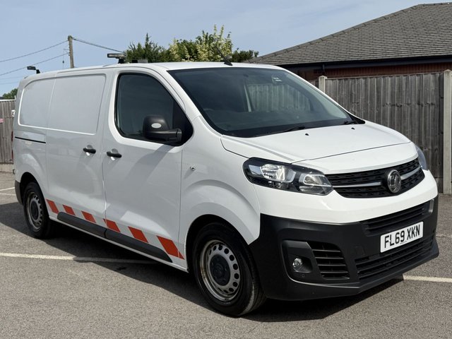 View our VAUXHALL VIVARO