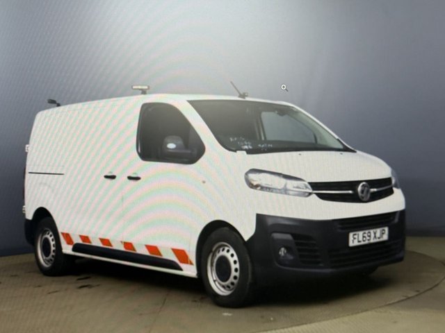 View our VAUXHALL VIVARO