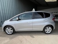 USED 2015 15 HONDA JAZZ 1.4 i-VTEC ES Plus Hatchback 5dr Petrol Manual Euro 5 (99 ps) LOW MILES FULL HISTORY