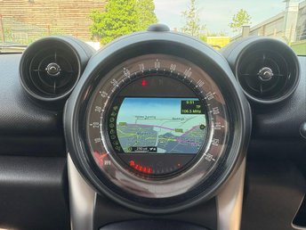 View our MINI COUNTRYMAN