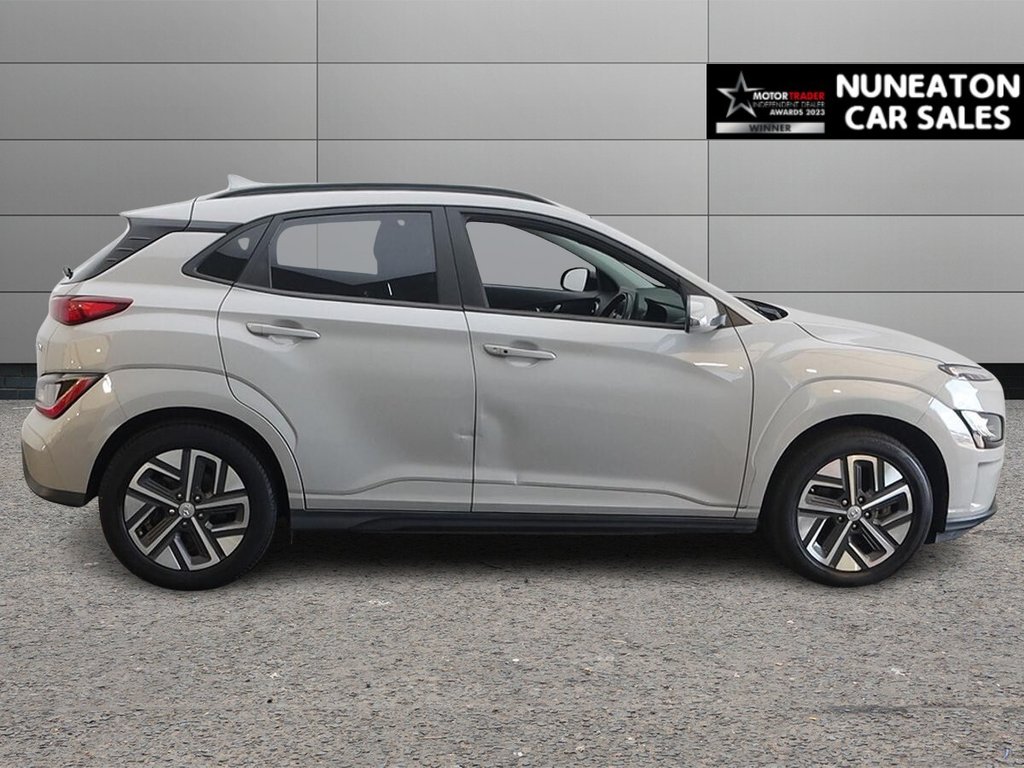 USED 2023 23 HYUNDAI KONA 64kWh Premium SUV 5dr Electric Auto (10.5kW Charger) (204 ps) 