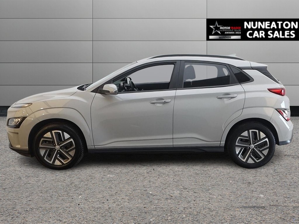 USED 2023 23 HYUNDAI KONA 64kWh Premium SUV 5dr Electric Auto (10.5kW Charger) (204 ps) 