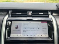 USED 2018 68 LAND ROVER DISCOVERY 3.0 SD V6 HSE Luxury SUV 5dr Diesel Auto 4WD Euro 6 (s/s) (306 ps) REAR ENTERTAINMENT SYSTEM + 7 SEATER MODEL + HEATED FRONT SEATS +