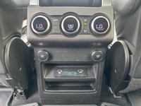 USED 2018 68 LAND ROVER DISCOVERY 3.0 SD V6 HSE Luxury SUV 5dr Diesel Auto 4WD Euro 6 (s/s) (306 ps) REAR ENTERTAINMENT SYSTEM + 7 SEATER MODEL + HEATED FRONT SEATS +