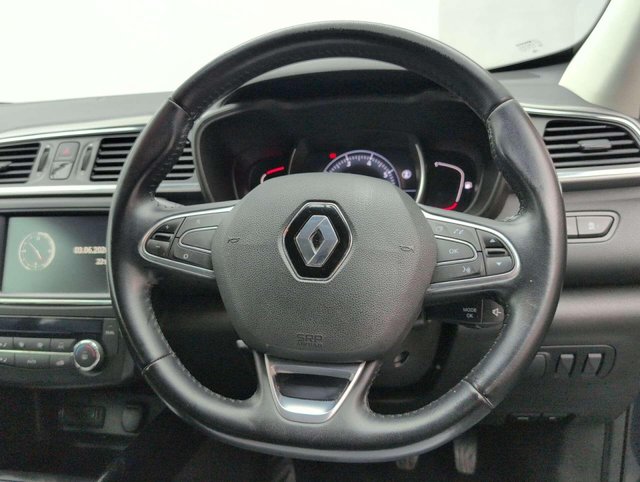 USED 2017 67 RENAULT KADJAR 1.6 Kadjar Dynamique Nav TCe 5dr CLICK+COLLECT / HOME DELIVERY