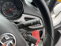 USED 2015 65 VAUXHALL CORSA 1.4i SE Hatchback 5dr Petrol Auto Euro 6 (90 ps) PARKING SENSORS - FULL SERVICE