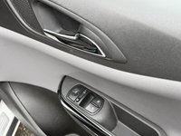 USED 2015 65 VAUXHALL CORSA 1.4i SE Hatchback 5dr Petrol Auto Euro 6 (90 ps) PARKING SENSORS - FULL SERVICE