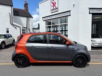 USED 2015 SMART FORFOUR 1.0 Edition 1 Hatchback 5dr Petrol Manual Euro 6 (s/s) (71 ps) REAR CAMERA! SAT NAV! SUNROOF! GOOD HISTORY!