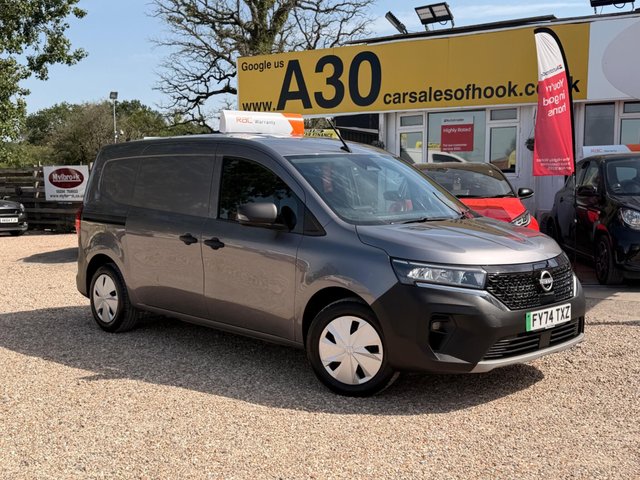 View our NISSAN TOWNSTAR