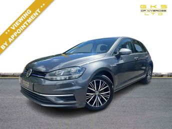 View our VOLKSWAGEN GOLF