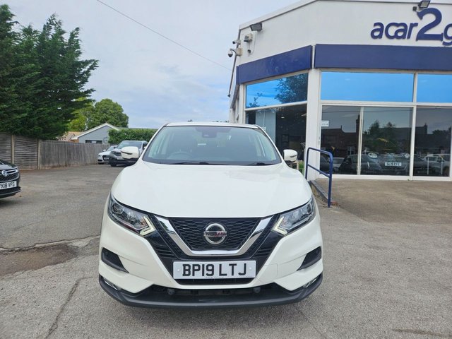 View our NISSAN QASHQAI
