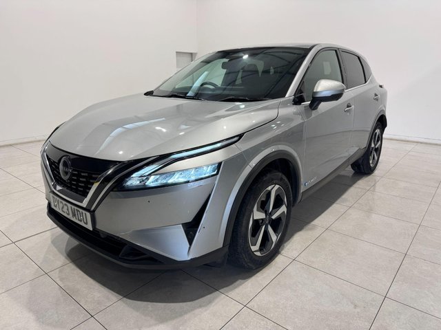 View our NISSAN QASHQAI