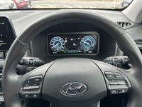 USED 2022 72 HYUNDAI KONA 1.6 h-GDi Premium SUV 5dr Petrol Hybrid DCT Euro 6 (s/s) (141 ps) ** RAC BUYSURE INSPECTED **
