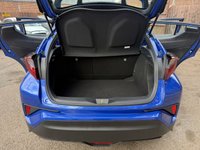USED 2020 70 TOYOTA C-HR 1.8 VVT-h Icon SUV 5dr Petrol Hybrid CVT Euro 6 (s/s) (122 ps) Rear Camera, Lane Departure