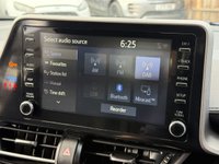 USED 2020 70 TOYOTA C-HR 1.8 VVT-h Icon SUV 5dr Petrol Hybrid CVT Euro 6 (s/s) (122 ps) Rear Camera, Lane Departure