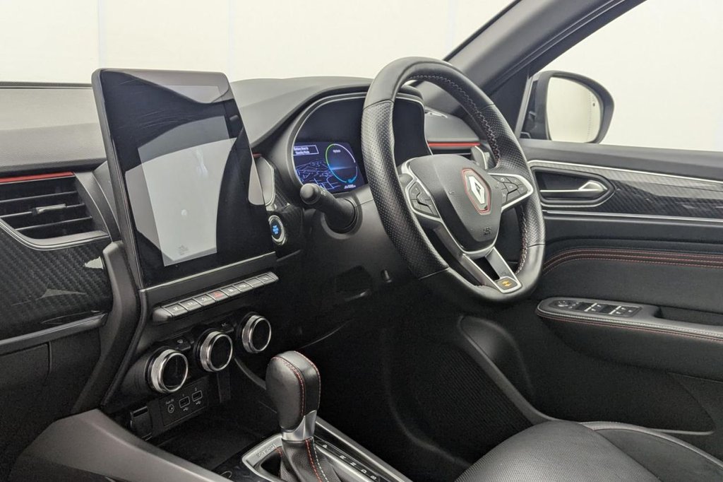 USED 2022 72 RENAULT ARKANA 1.6 E-TECH r.s. line SUV 5dr Petrol Hybrid Auto 2WD Euro 6 (s/s) (145 bhp) Car Play, Camera, Keyless