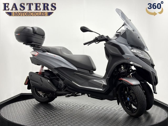View our PIAGGIO MP3 400