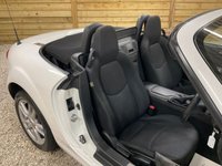 USED 2014 64 MAZDA MX-5 1.8i SE Convertible 2dr Petrol Manual Euro 5 (126 ps) UNIQUE OPPORTUNITY 16,875 MILES ONLY PEARLESCENT WHITE