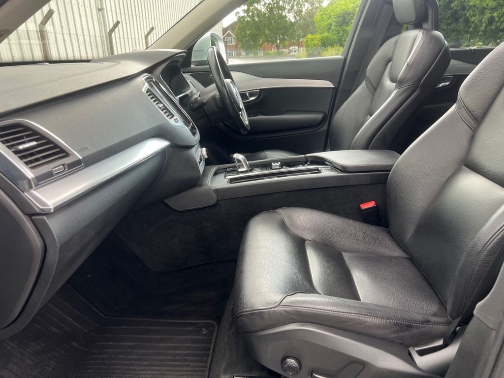 USED 2016 66 VOLVO XC90 2.0h T8 Twin Engine 9.2kWh Momentum SUV 5dr Petrol Plug-in Hybrid Auto 4WD Euro 6 (s/s) (407 ps) REVERSE CAM / HEADED STEERING WHEEL