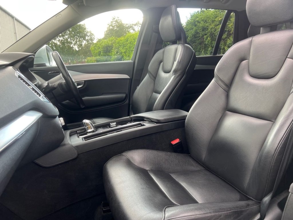 USED 2016 66 VOLVO XC90 2.0h T8 Twin Engine 9.2kWh Momentum SUV 5dr Petrol Plug-in Hybrid Auto 4WD Euro 6 (s/s) (407 ps) REVERSE CAM / HEADED STEERING WHEEL