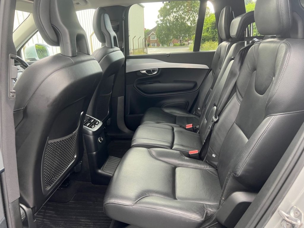USED 2016 66 VOLVO XC90 2.0h T8 Twin Engine 9.2kWh Momentum SUV 5dr Petrol Plug-in Hybrid Auto 4WD Euro 6 (s/s) (407 ps) REVERSE CAM / HEADED STEERING WHEEL
