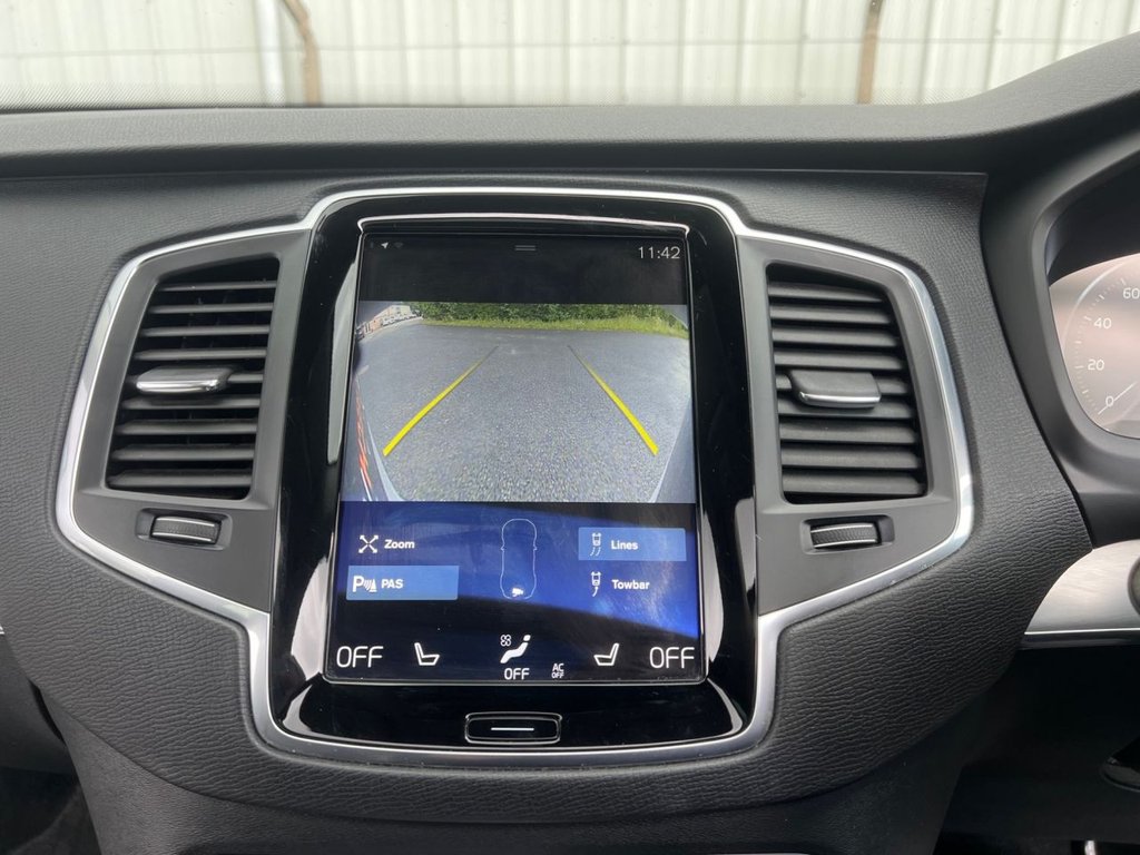 USED 2016 66 VOLVO XC90 2.0h T8 Twin Engine 9.2kWh Momentum SUV 5dr Petrol Plug-in Hybrid Auto 4WD Euro 6 (s/s) (407 ps) REVERSE CAM / HEADED STEERING WHEEL