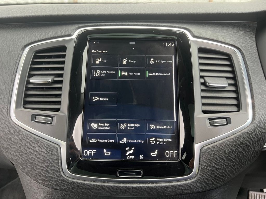 USED 2016 66 VOLVO XC90 2.0h T8 Twin Engine 9.2kWh Momentum SUV 5dr Petrol Plug-in Hybrid Auto 4WD Euro 6 (s/s) (407 ps) REVERSE CAM / HEADED STEERING WHEEL