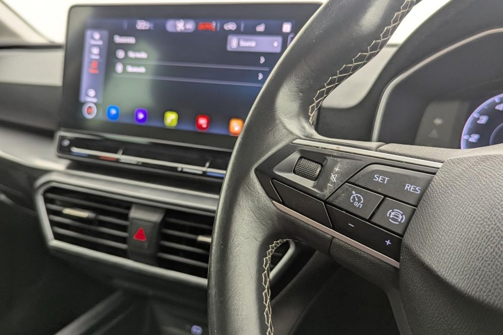 USED 2021 21 SEAT LEON 1.0 TSI EVO SE Dynamic Hatchback 5dr Petrol Manual Euro 6 (s/s) (110 ps) Car Play, Park Assist, Cruise