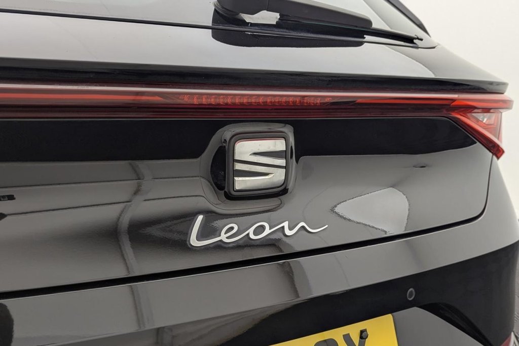 USED 2021 21 SEAT LEON 1.0 TSI EVO SE Dynamic Hatchback 5dr Petrol Manual Euro 6 (s/s) (110 ps) Car Play, Park Assist, Cruise