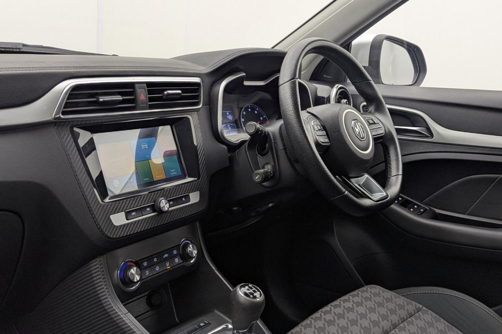 USED 2019 69 MG MG ZS 1.5 VTi-TECH Excite SUV 5dr Petrol Manual Euro 6 (s/s) (106 ps) Car Play, Sensors, 17" Alloys